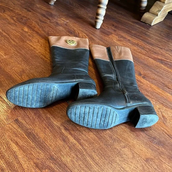 Black/Tan Boots - Picture 2 of 3